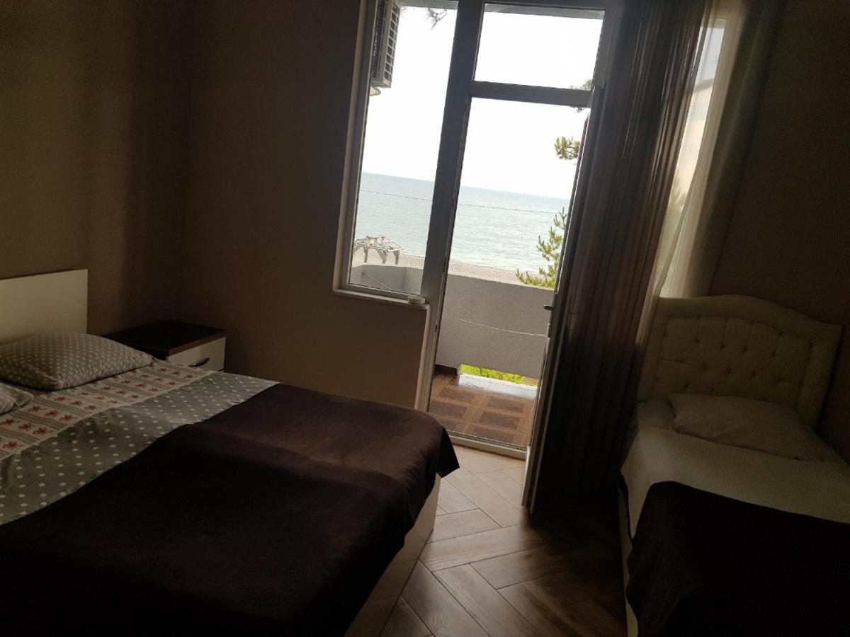 Midia Guest House Kobuleti Exterior foto
