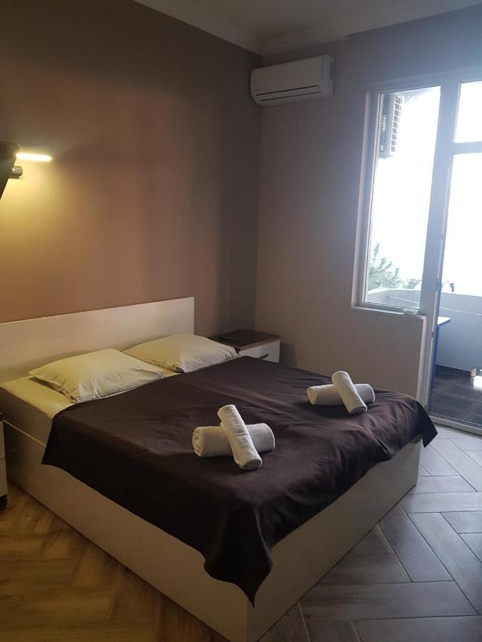 Midia Guest House Kobuleti Exterior foto