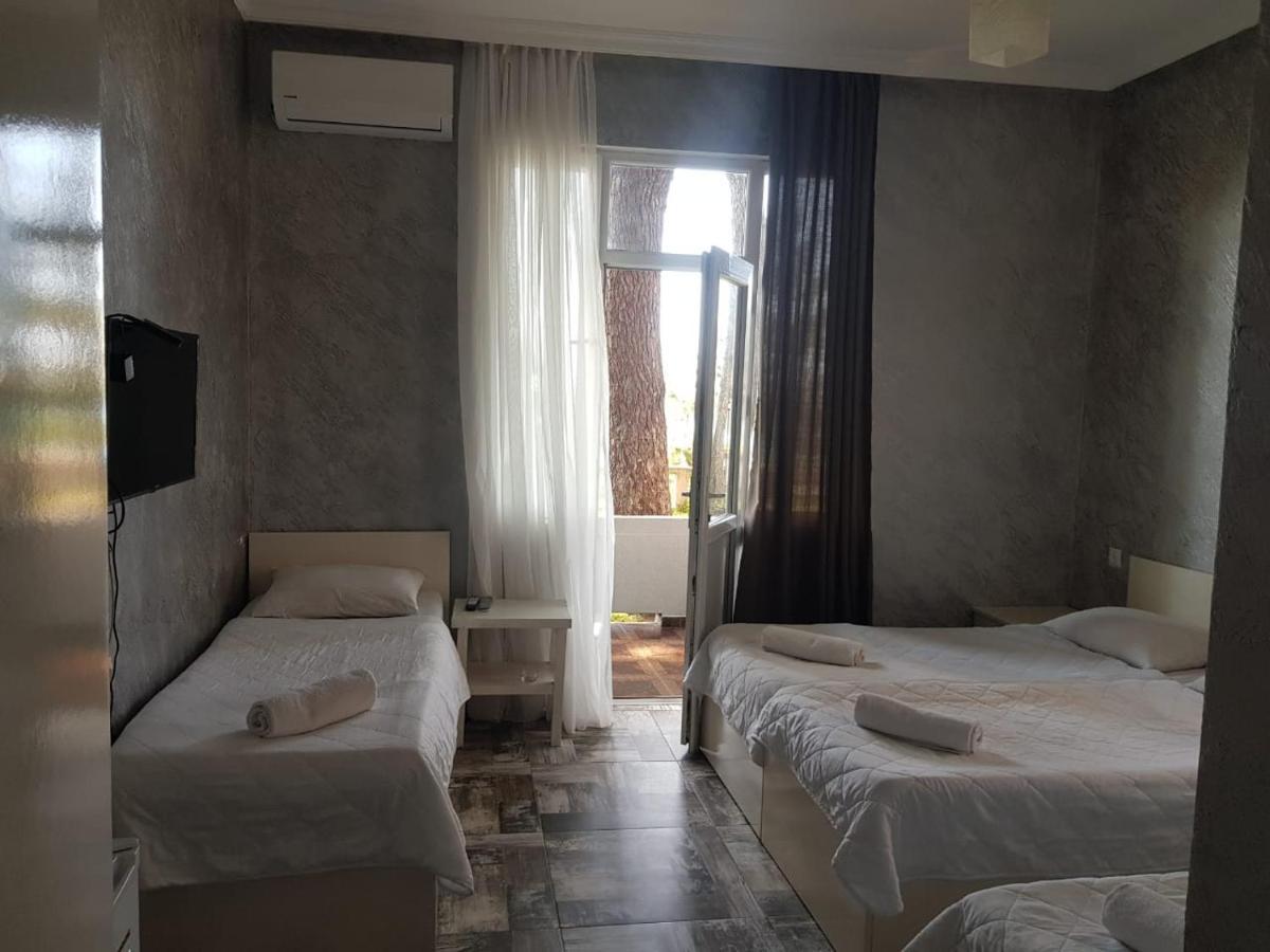 Midia Guest House Kobuleti Exterior foto