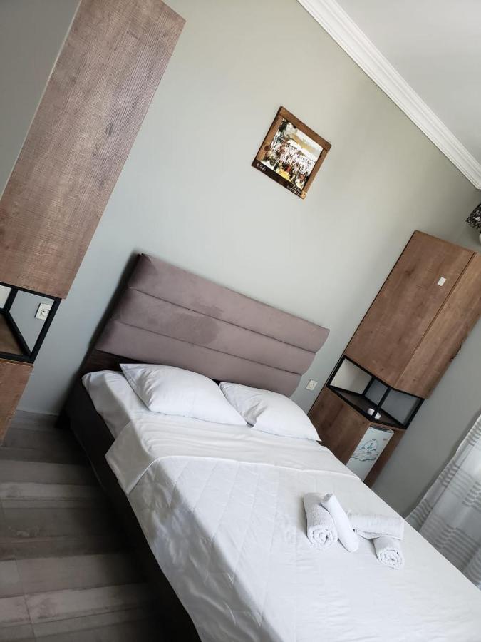 Midia Guest House Kobuleti Exterior foto
